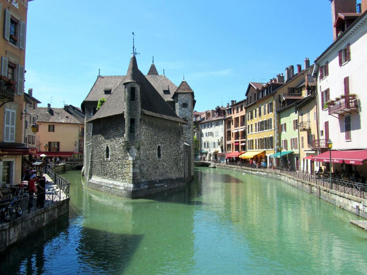 Appartement Confortable Avec Terrasse Et Wifi - Fr-1-432-32 Annecy Luaran gambar
