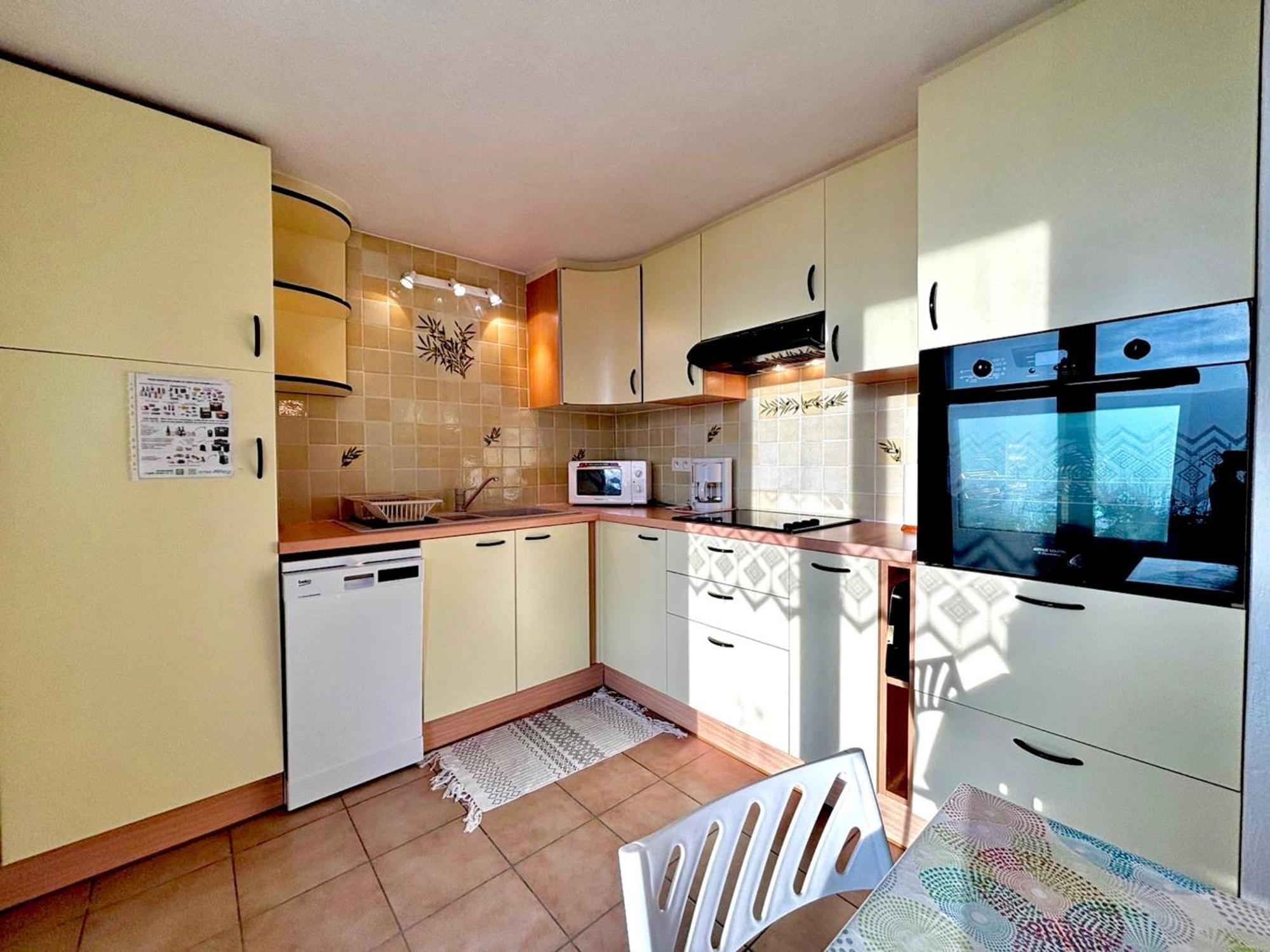Appartement Confortable Avec Terrasse Et Wifi - Fr-1-432-32 Annecy Luaran gambar